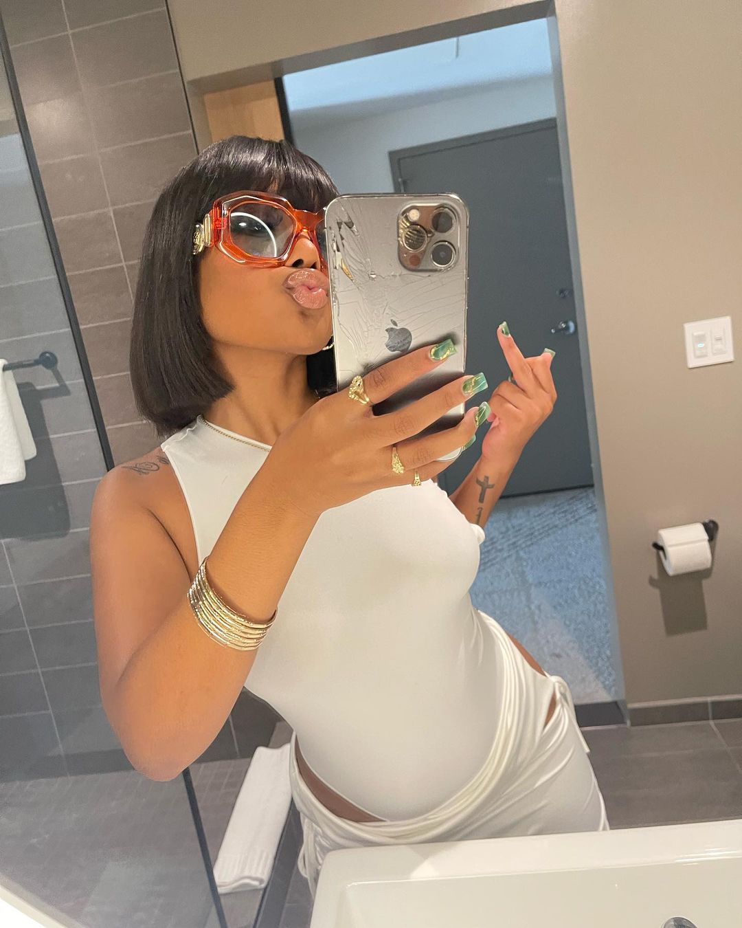 How To Cut A Bob Wig