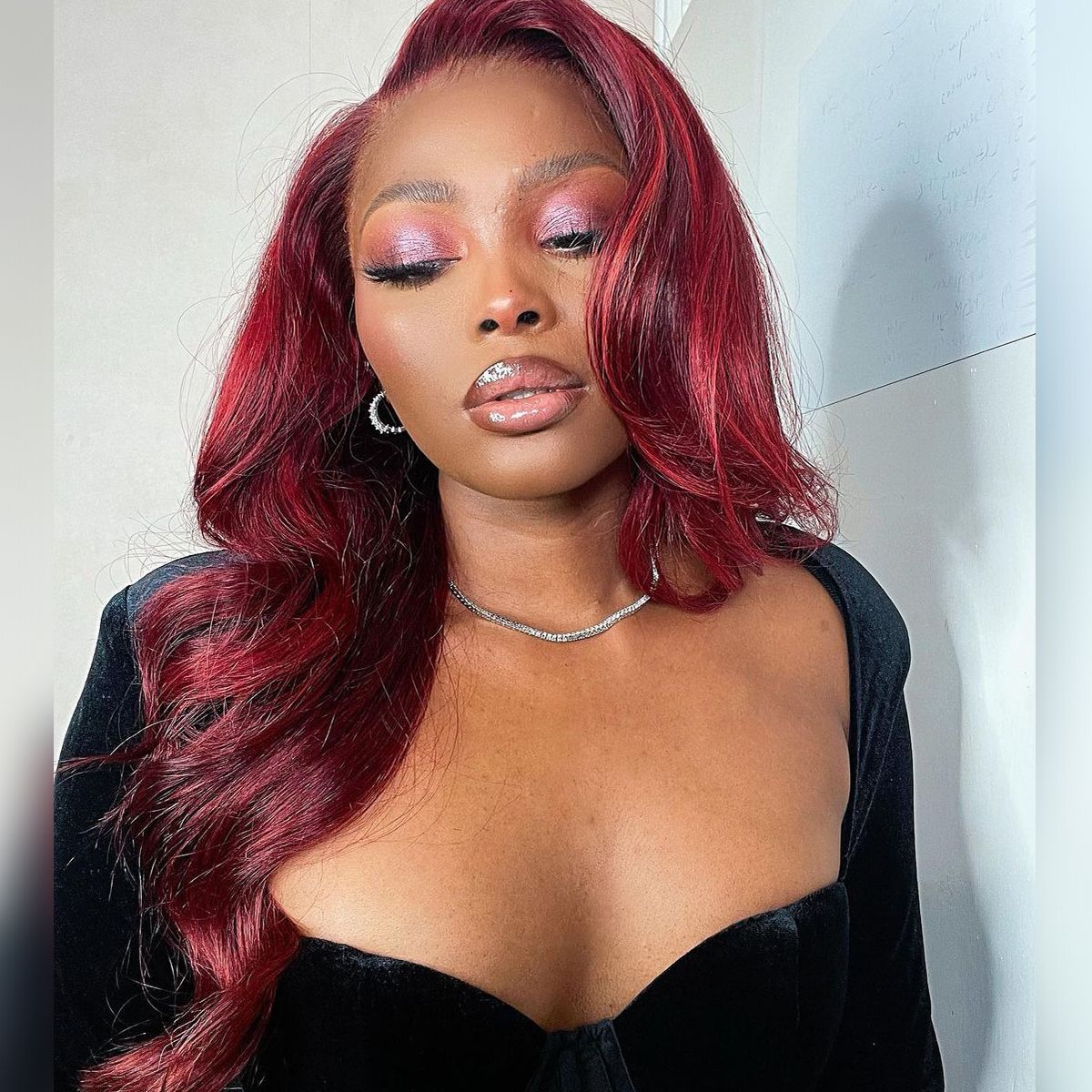 Dark Burgundy With Red Highlights Body Wave 13×4 HD Lace Frontal Wigs |  Tinashehair